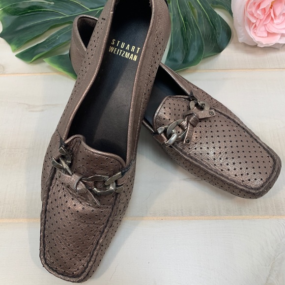 Stuart Weitzman Metallic Perforated Loafer 7.5 - Picture 7 of 11